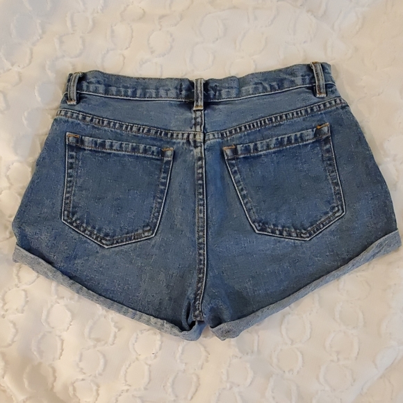Forever 21 highwaisted shorts 27 - Picture 2 of 5